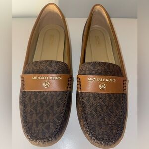 Michael Kors Slide On Shoes - SEND BEST OFFER